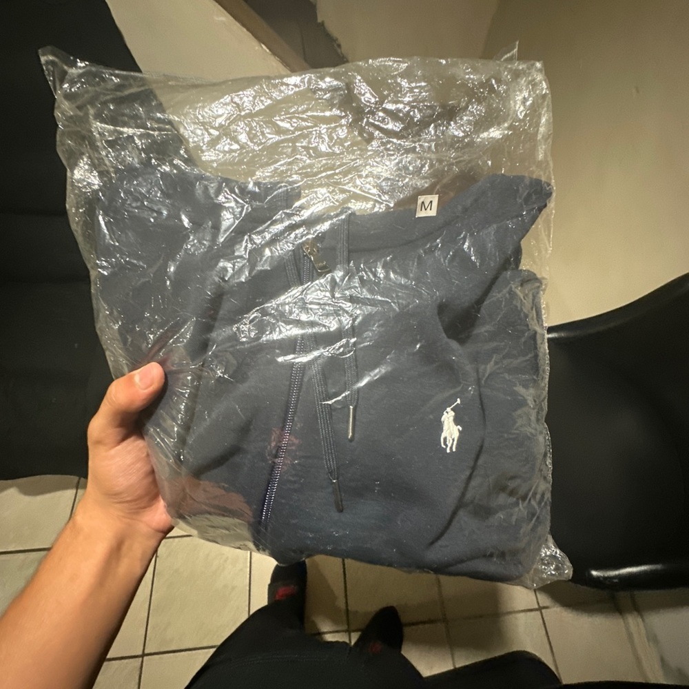 Polo size M hoodie navy blue
